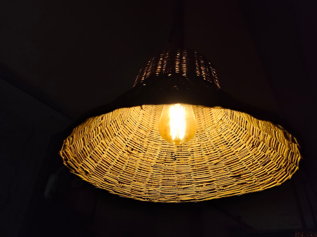 Photo rattan beach style lamp